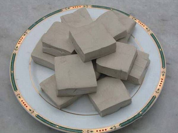 石山黑豆腐
